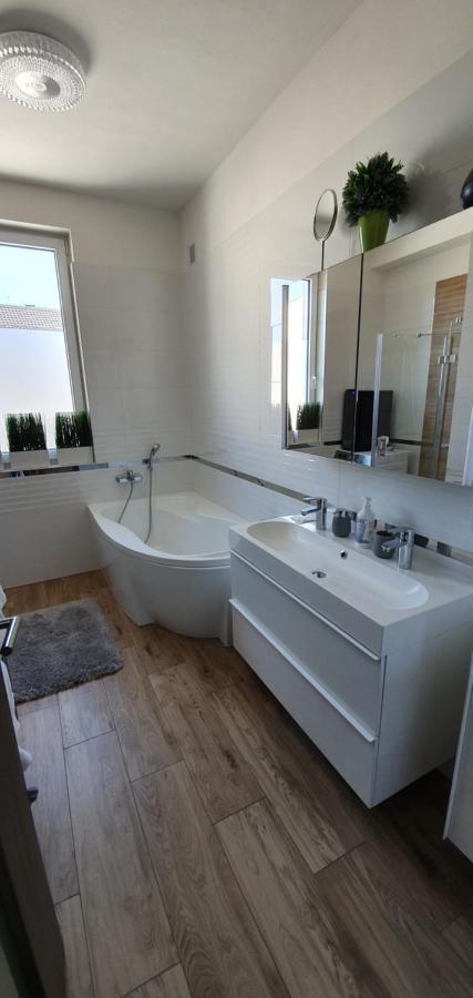 Apartment Wellness Emporio