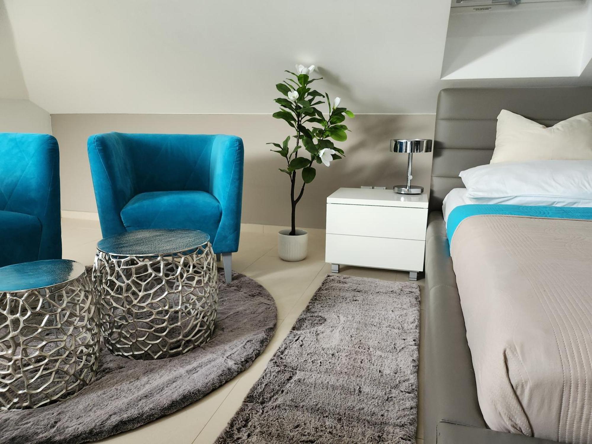 Wellness Emporio Apartment Lostice