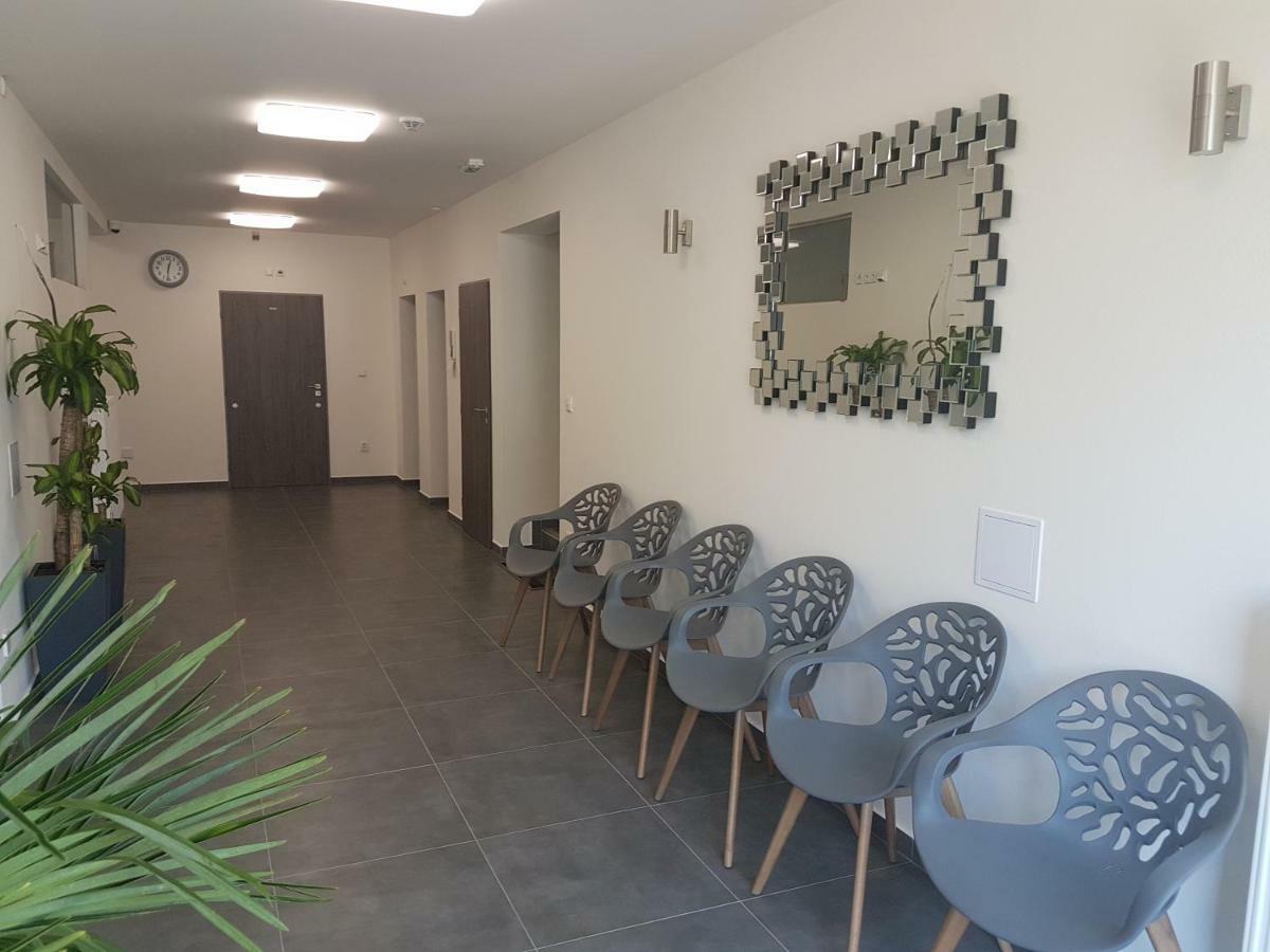 Wellness Emporio Apartment Lostice